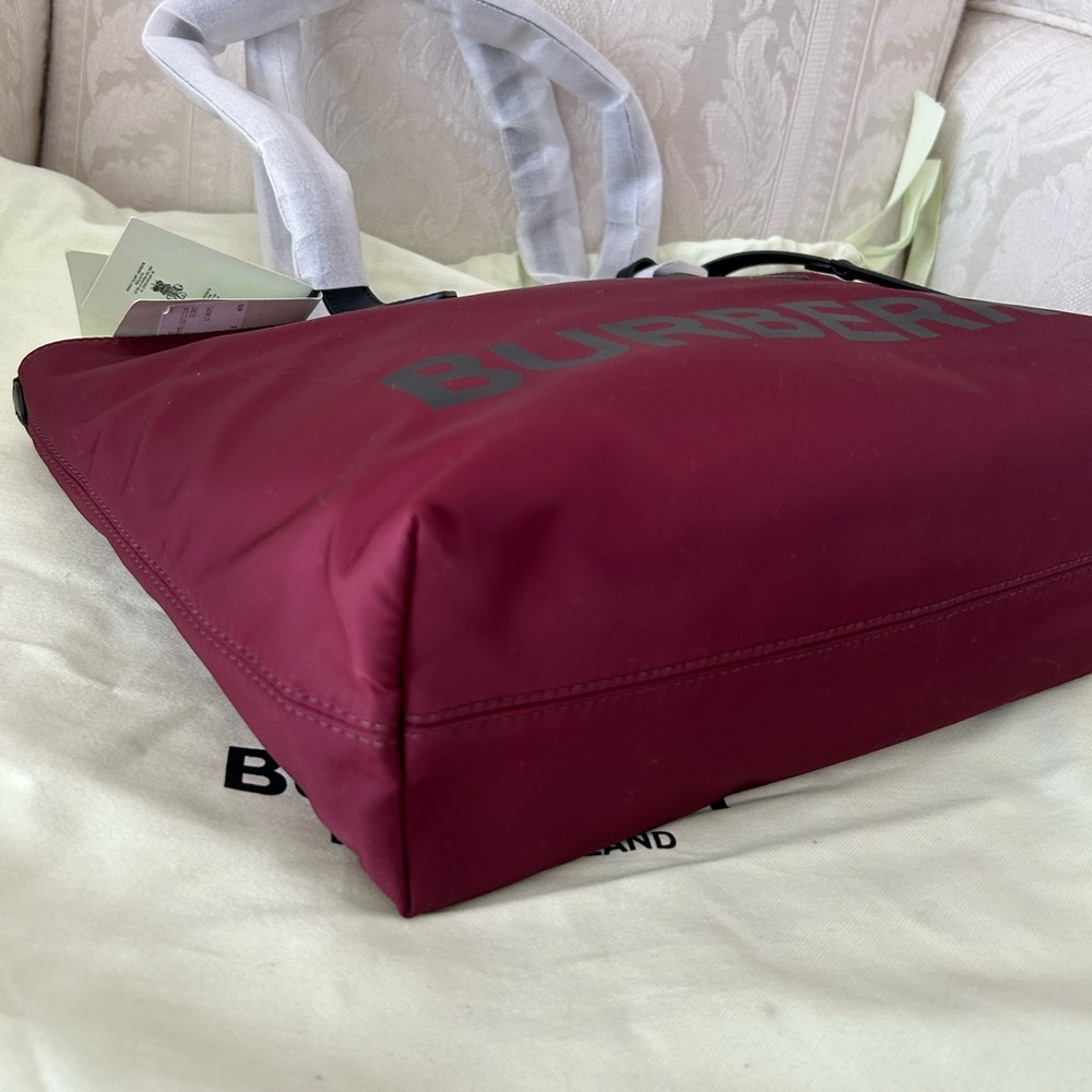 $1050 BURBERRY Small Burgundy ECONYL Logo Nylon Tote Shoulder Bag brand NWT - Picture 10 of 13